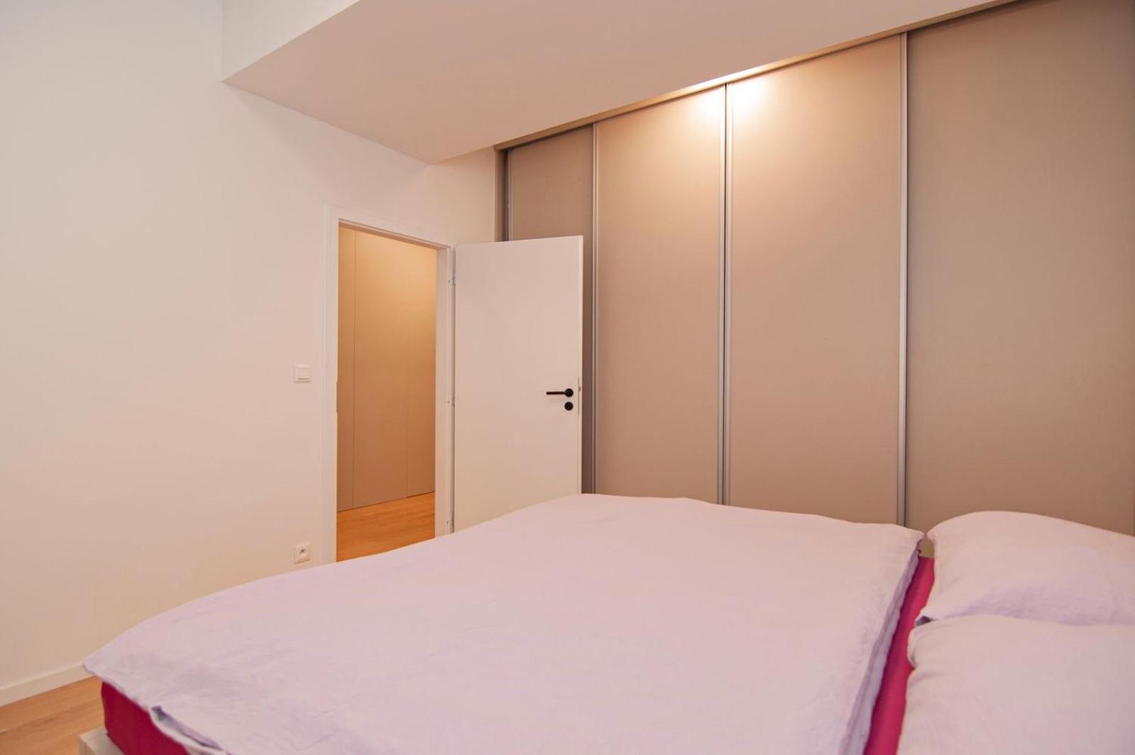 Beautiful Apartment Μπρατισλάβα Εξωτερικό φωτογραφία