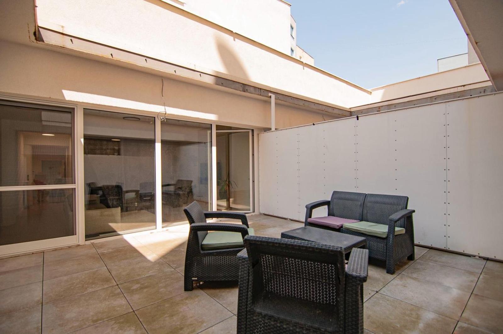Beautiful Apartment Μπρατισλάβα Εξωτερικό φωτογραφία